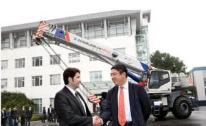 2015���ϰ����(gu��)��ȫ������ԽҰ���ؙC(j��)�Ј�(ch��ng)����